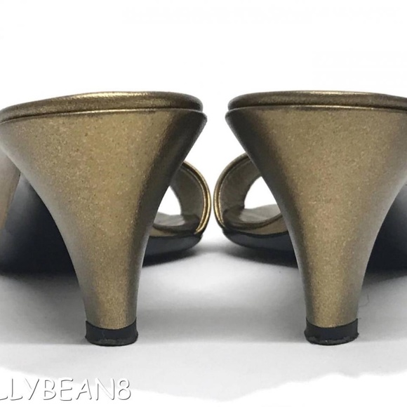 ❌❌SOLD❌❌ GUCCI Hysteria BRONZE Heels LOGO CREST - Picture 5 of 8